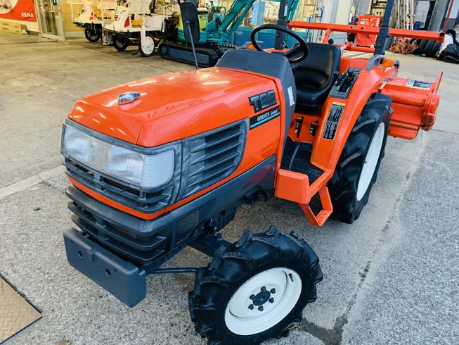 トラクター T22 写真３