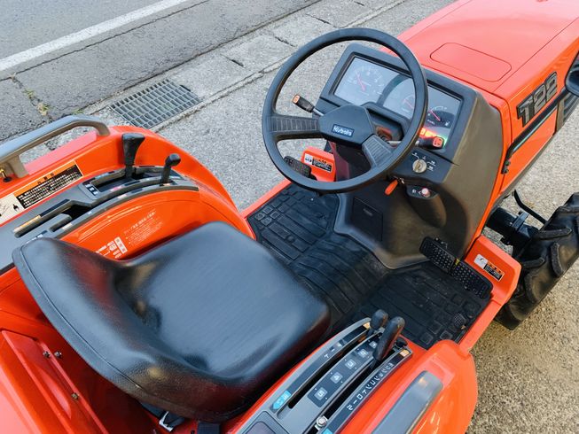 トラクター T22 写真７