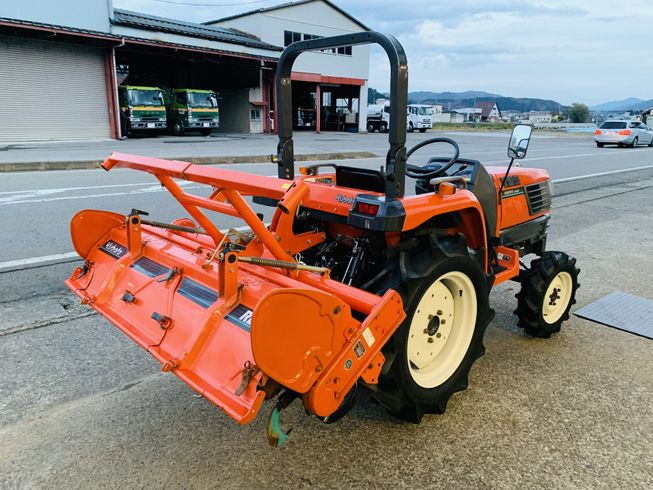 トラクター T22 写真４