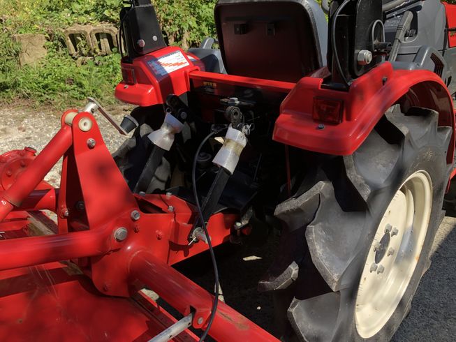 トラクター GF150 写真２