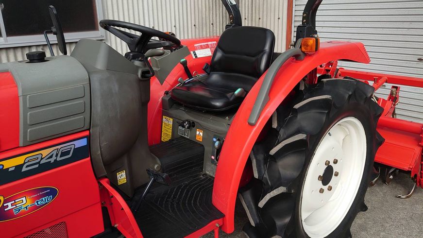 トラクター RS240 写真２