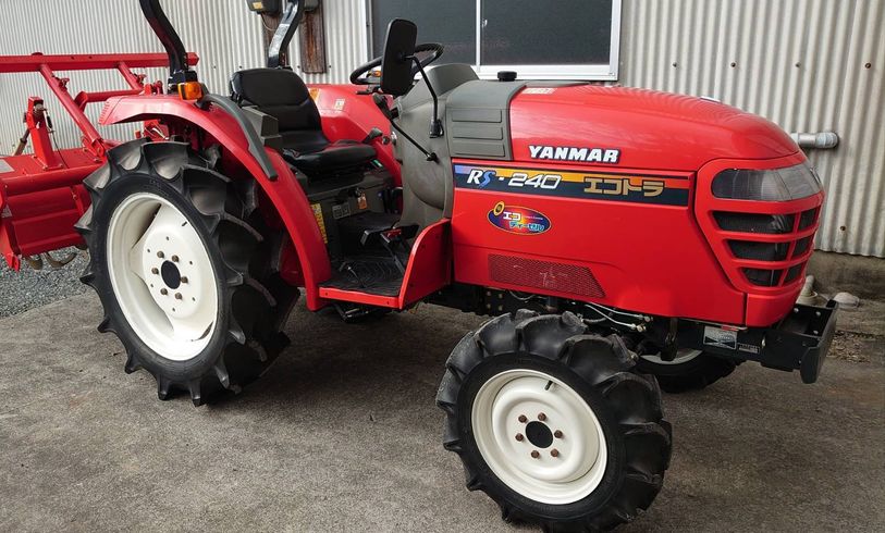 トラクター RS240 写真３