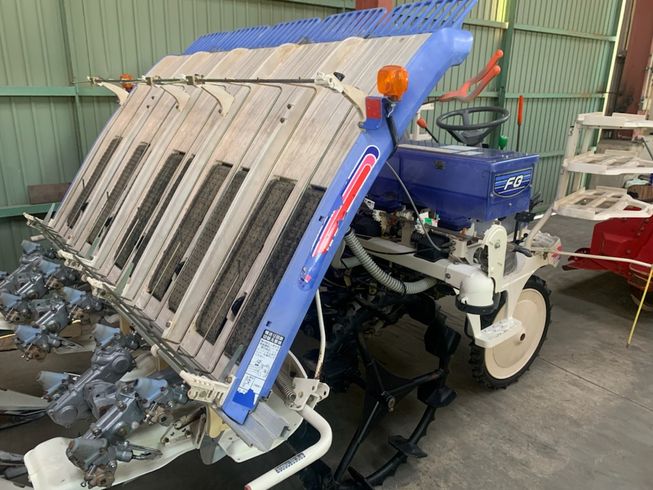 田植機 PQ5-DUF 写真７