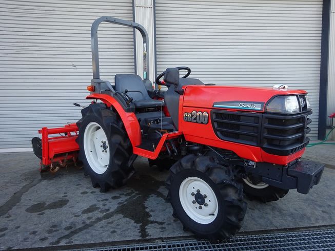 トラクター GB200-BSMA 写真２