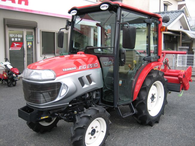 トラクター EG220VUQKS4M 写真２