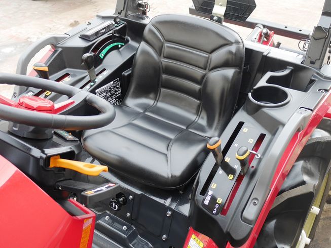 トラクター YT225 J-change Plus 写真７