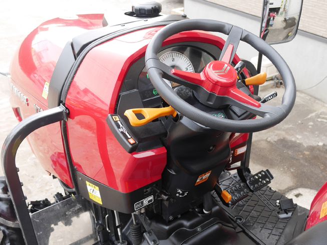 トラクター YT225 J-change Plus 写真５