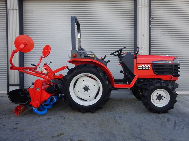 トラクター GB180 写真２