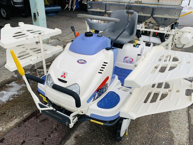 田植機 LV4 写真３