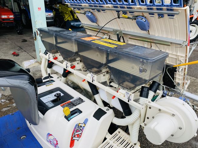 田植機 LV4 写真６