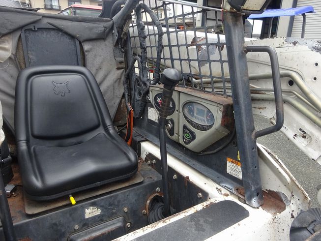 スキッドステアローダー S160 写真９