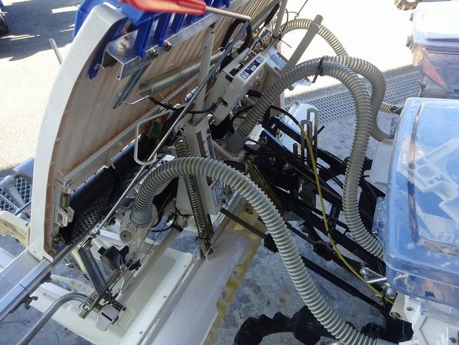 田植機 PPZ4－DLF 写真９