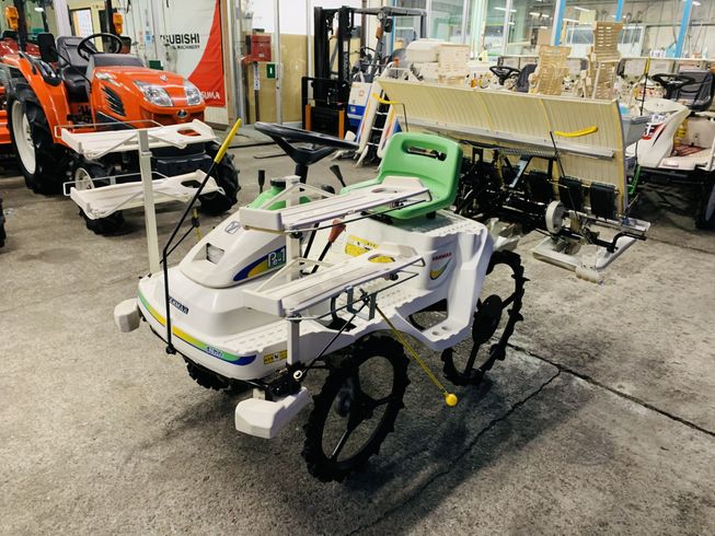 田植機 Pe-1E 写真２