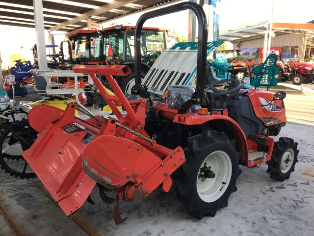 トラクター MMT14S1 写真３