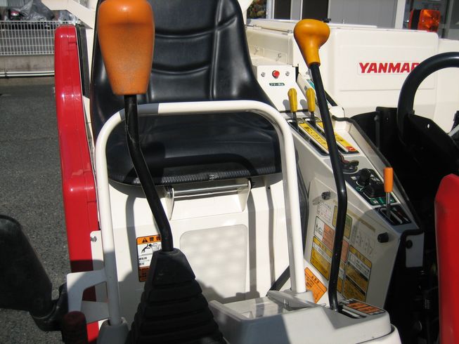 コンバイン Ee211WJ 写真９