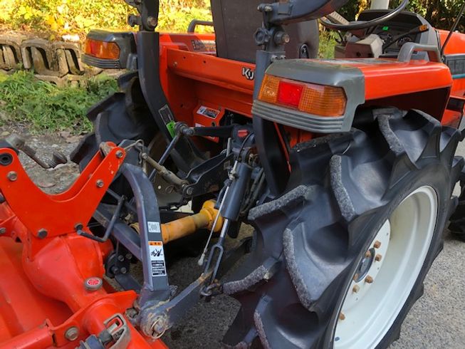 トラクター GL261 写真６