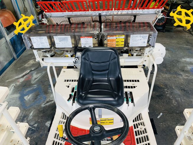 田植機 RJ5 写真７