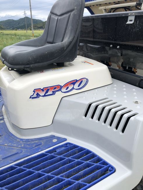 田植機 NP60D.LF8 ディーゼル 写真３