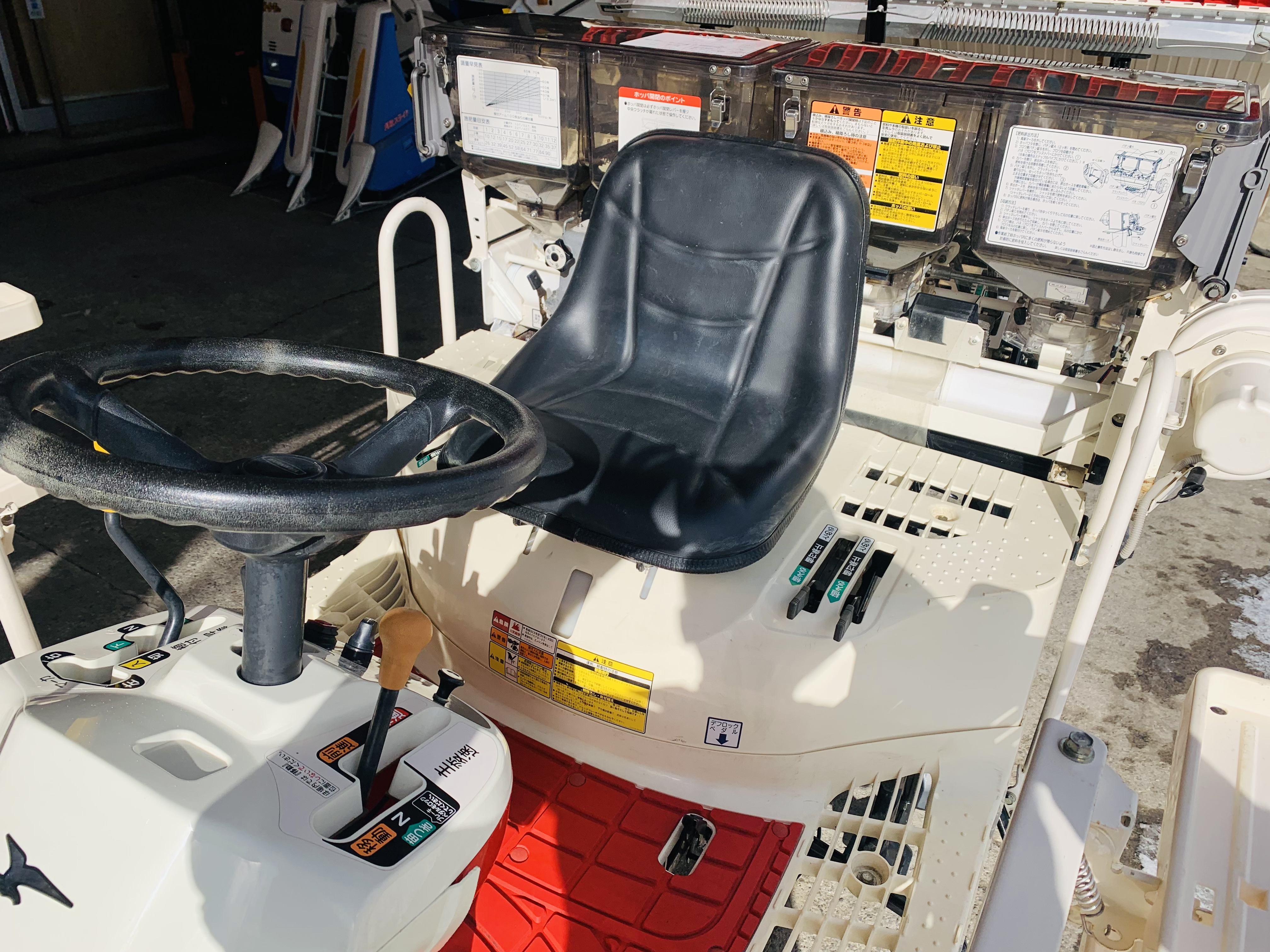 田植機 RJ4 写真８