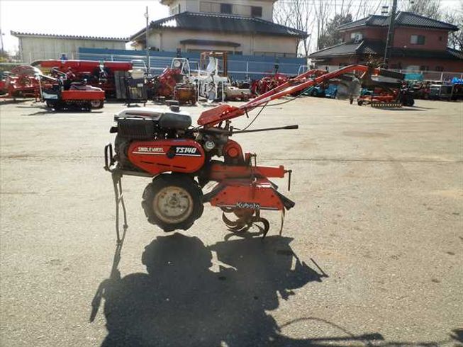 管理機 TS-140 写真２