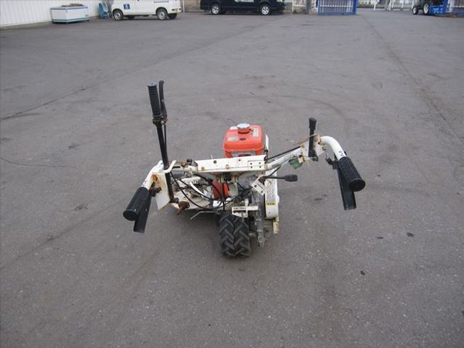 草刈機 GC1000 写真３