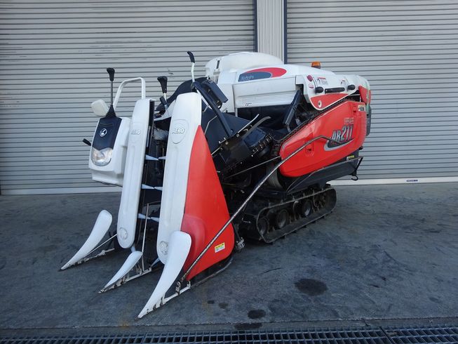 コンバイン AR211 写真２