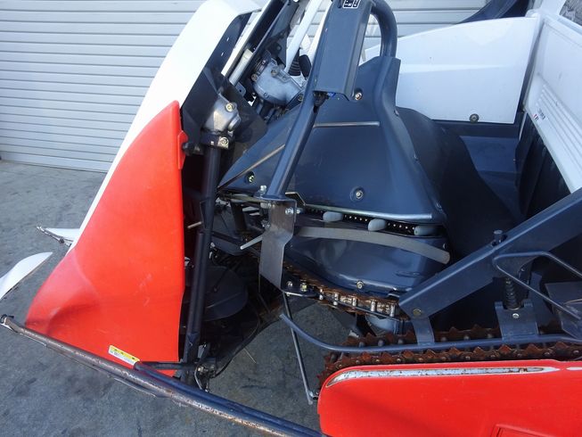 コンバイン AR211 写真３