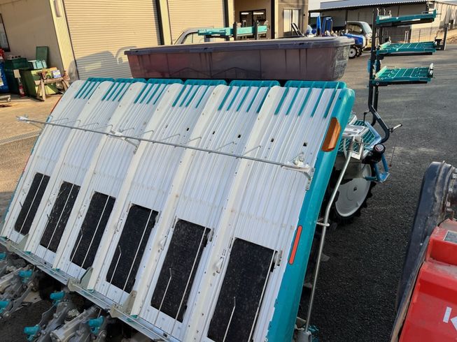 田植機 NSU65 写真４