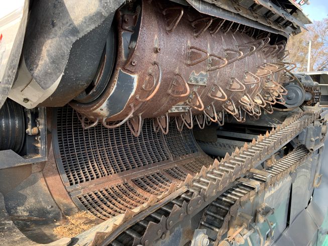 コンバイン AR98 写真４