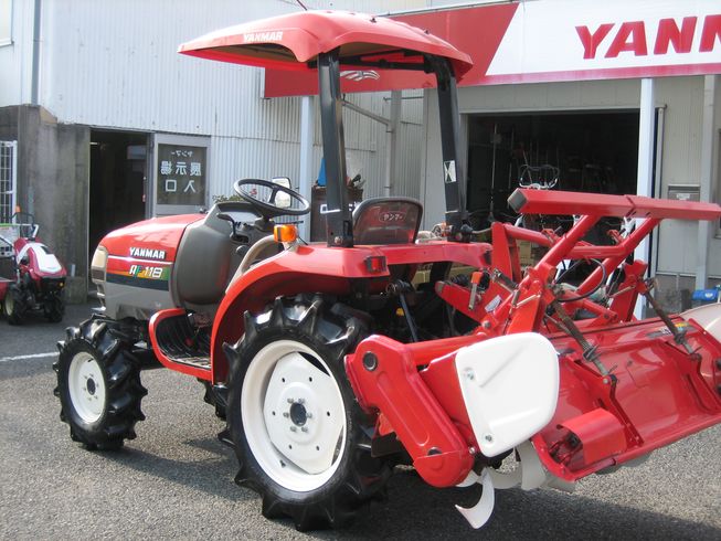 トラクター AF118VPUS4M 写真５