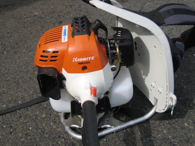 草刈機 RMEHT2320 写真５