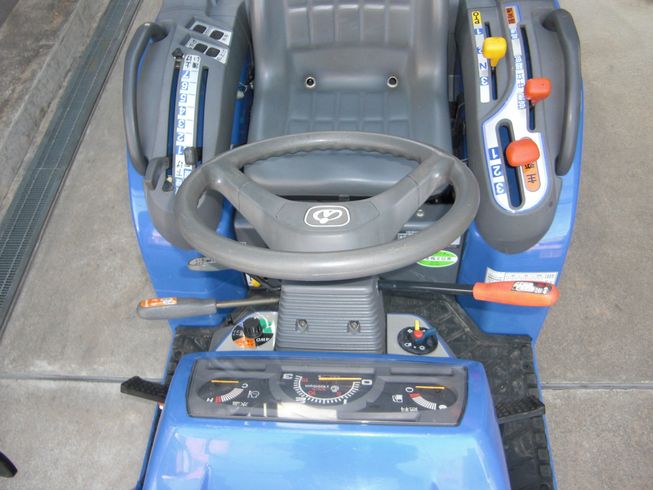 トラクター TM16KXZA2V 写真５