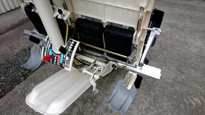 田植機 PC25D-70 写真６