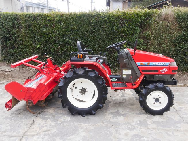 トラクター Ke-4 写真２