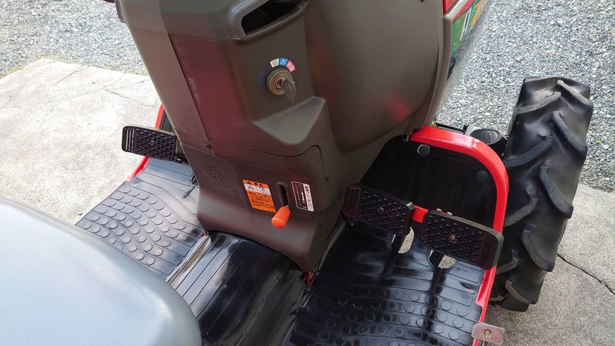 トラクター AF120 写真５