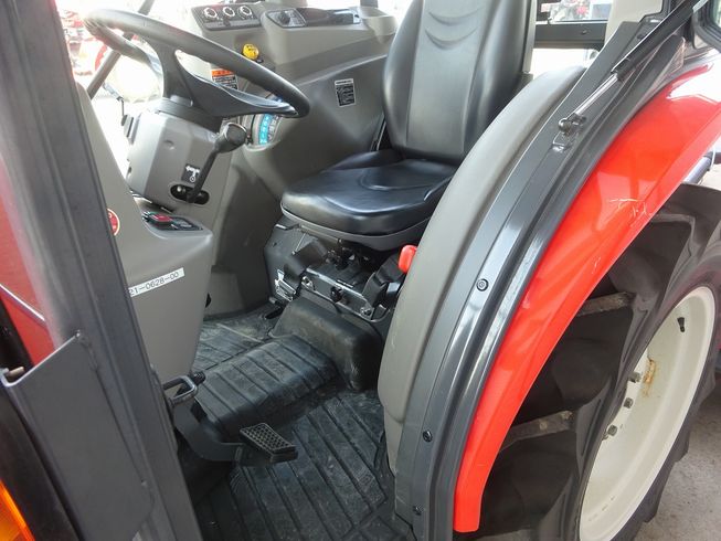 トラクター KL27RFQMANPP 写真５