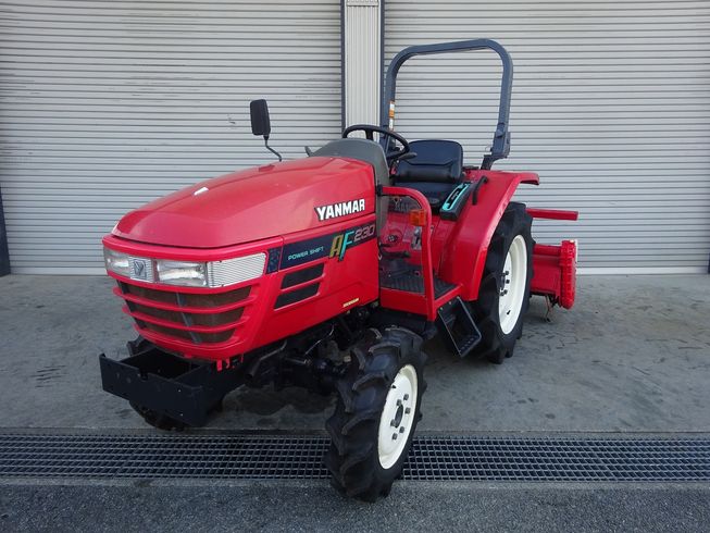 トラクター AF230 写真３
