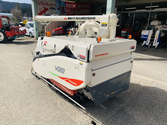 コンバイン V211G 写真３