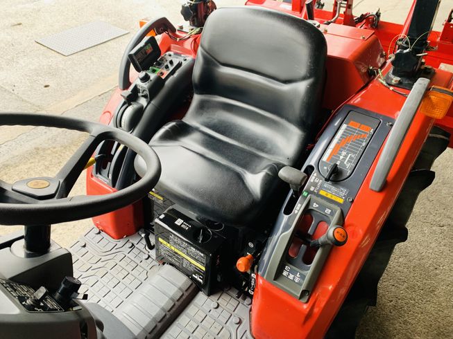 トラクター MT200 写真７