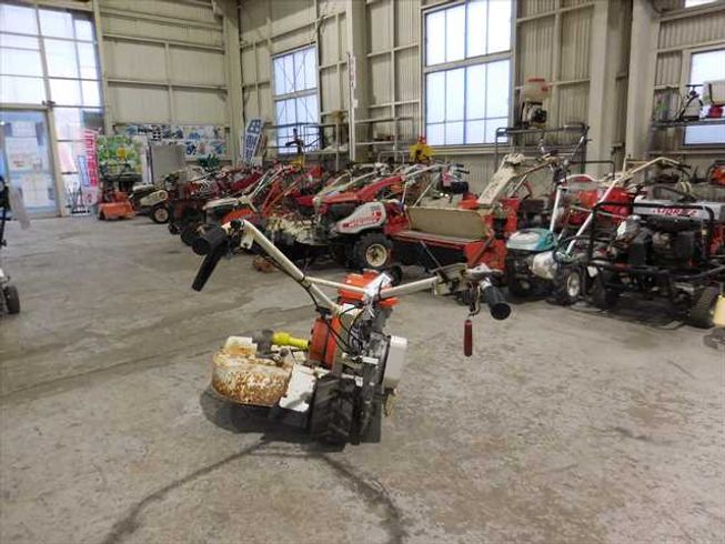 草刈機 MGC701 写真３