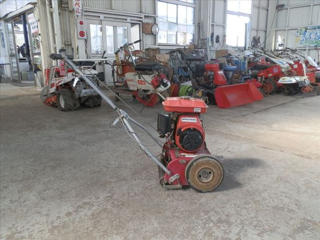 草刈機 LM40B 写真２