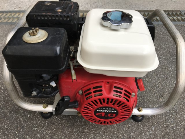 丸山 防除機 写真