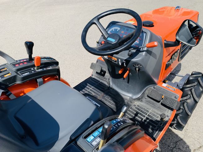 トラクター GB180(F) 写真６