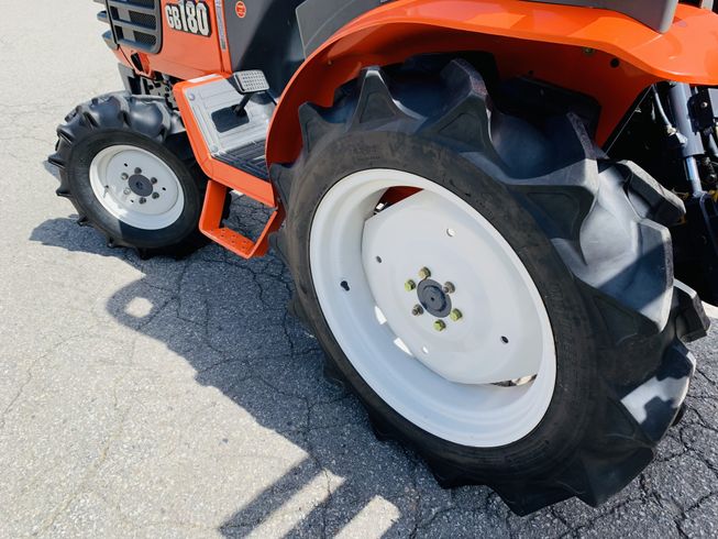 トラクター GB180(F) 写真８