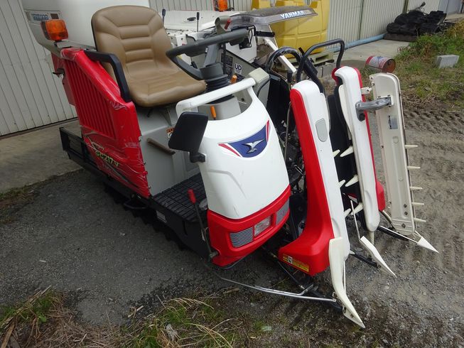 コンバイン GC217V 写真３