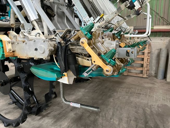 田植機 EP8D 写真７