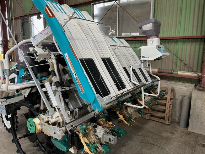 田植機 EP8D 写真４