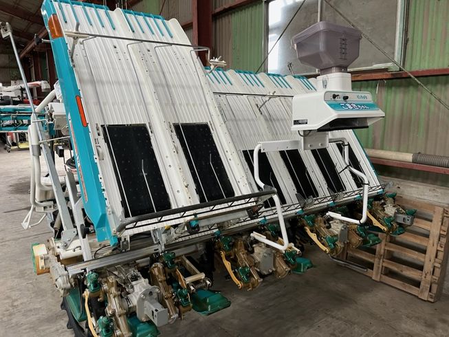 田植機 EP8D 写真５