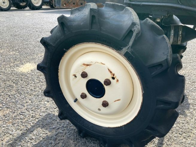 トラクター F165D 写真６