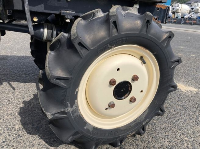 トラクター F165D 写真７